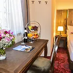 Schloss Hotel Wasserburg
