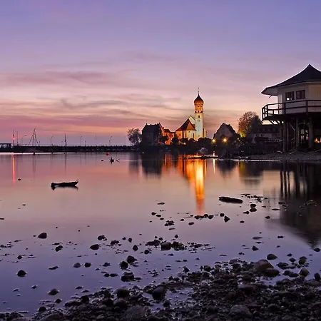 Hotel Schloss Wasserburg am Bodensee