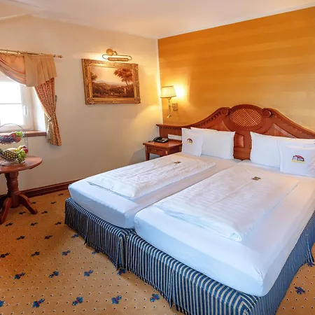 Hotel Schloss 3*