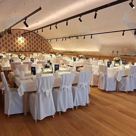 فندق Schloss 3*