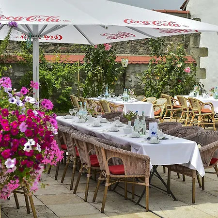 Schloss فندق 3*