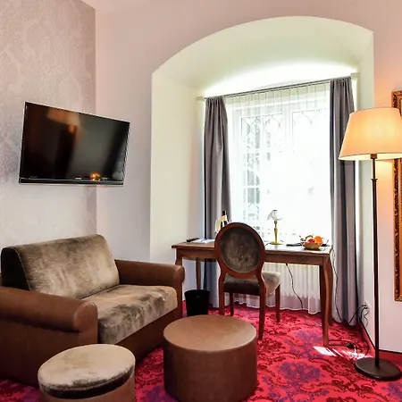 فندق Schloss 3*