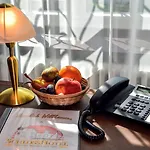 Schloss Hotel 3*