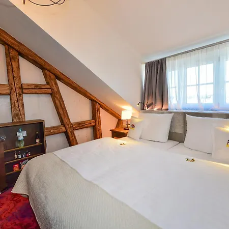 Schloss 3* Wasserburg
