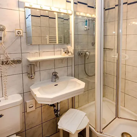 Hotel Schloss 3*