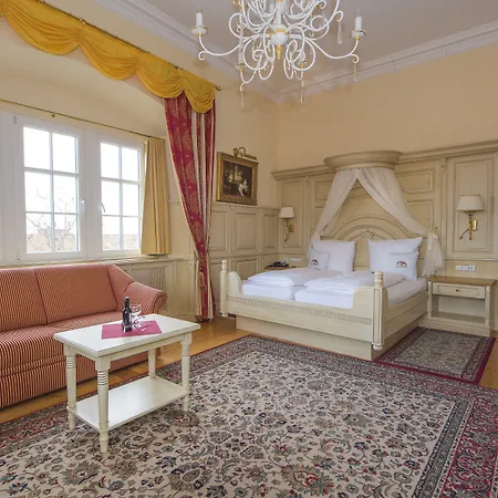 Schloss Отель Вассербург