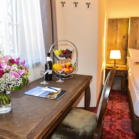 Schloss Hotel Wasserburg