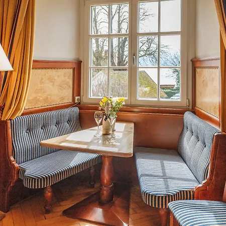 Hotel Schloss Wasserburg