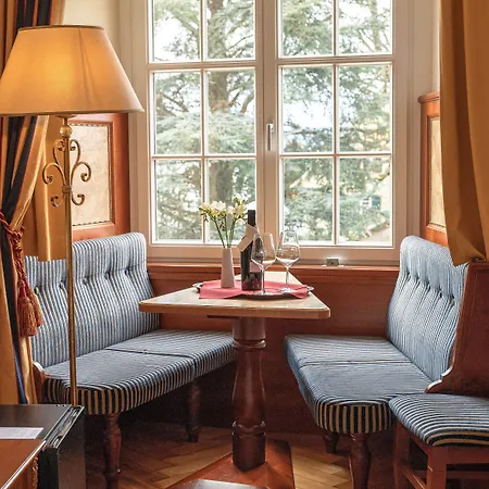 Hotel Schloss Wasserburg