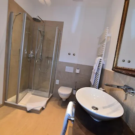 Schloss Hotel Wasserburg