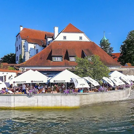 Schloss Hotel 3*