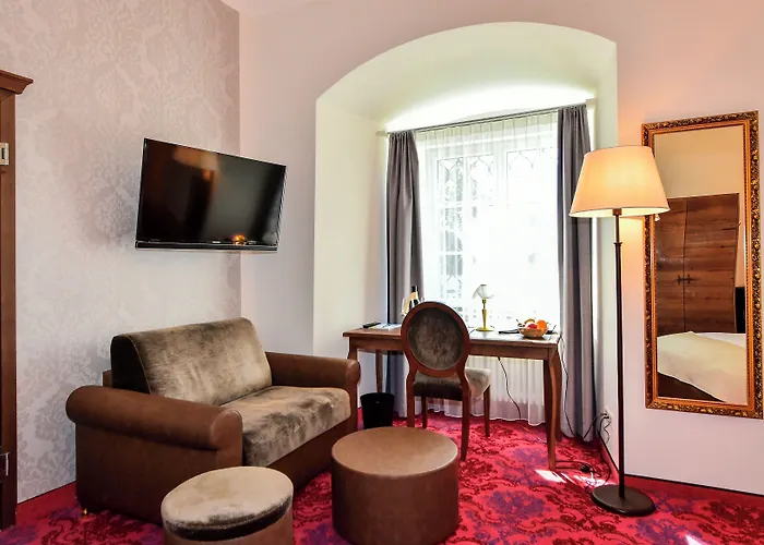 Hotel Schloss 3*